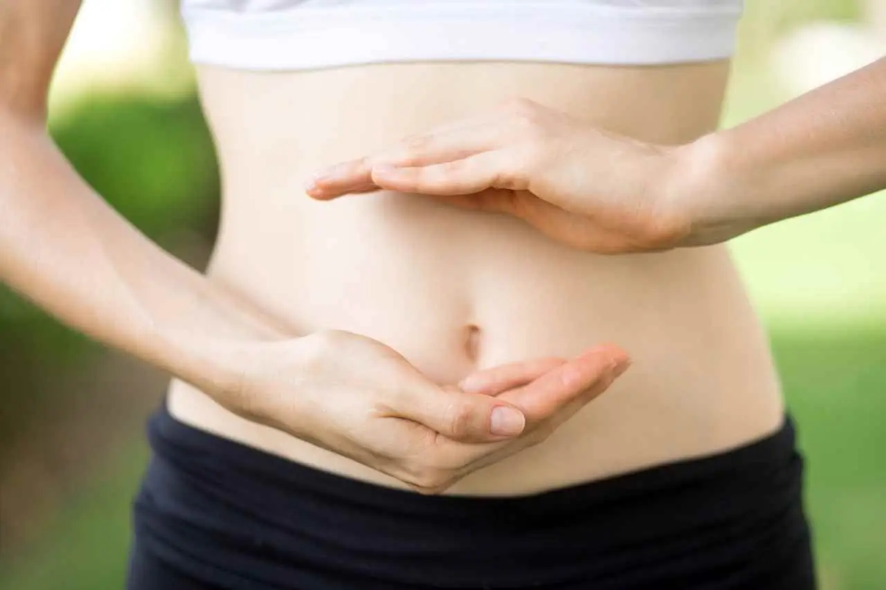 Come sgonfiare la pancia in modo naturale: ecco i rimedi più efficaci Come sgonfiare la pancia in modo naturale: ecco i rimedi più efficaci