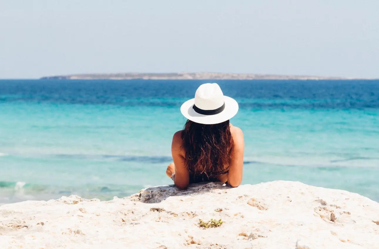 Protezione solare: come applicarla correttamente secondo i dermatologi nel 2025 Protezione solare: come applicarla correttamente secondo i dermatologi nel 2025