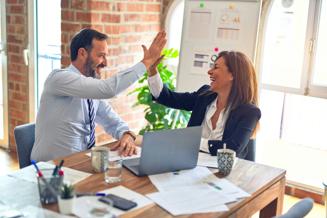 Cosa fare per migliorare il rapporto con i colleghi e lavorare sereni, secondo un mediatore Cosa fare per migliorare il rapporto con i colleghi e lavorare sereni, secondo un mediatore